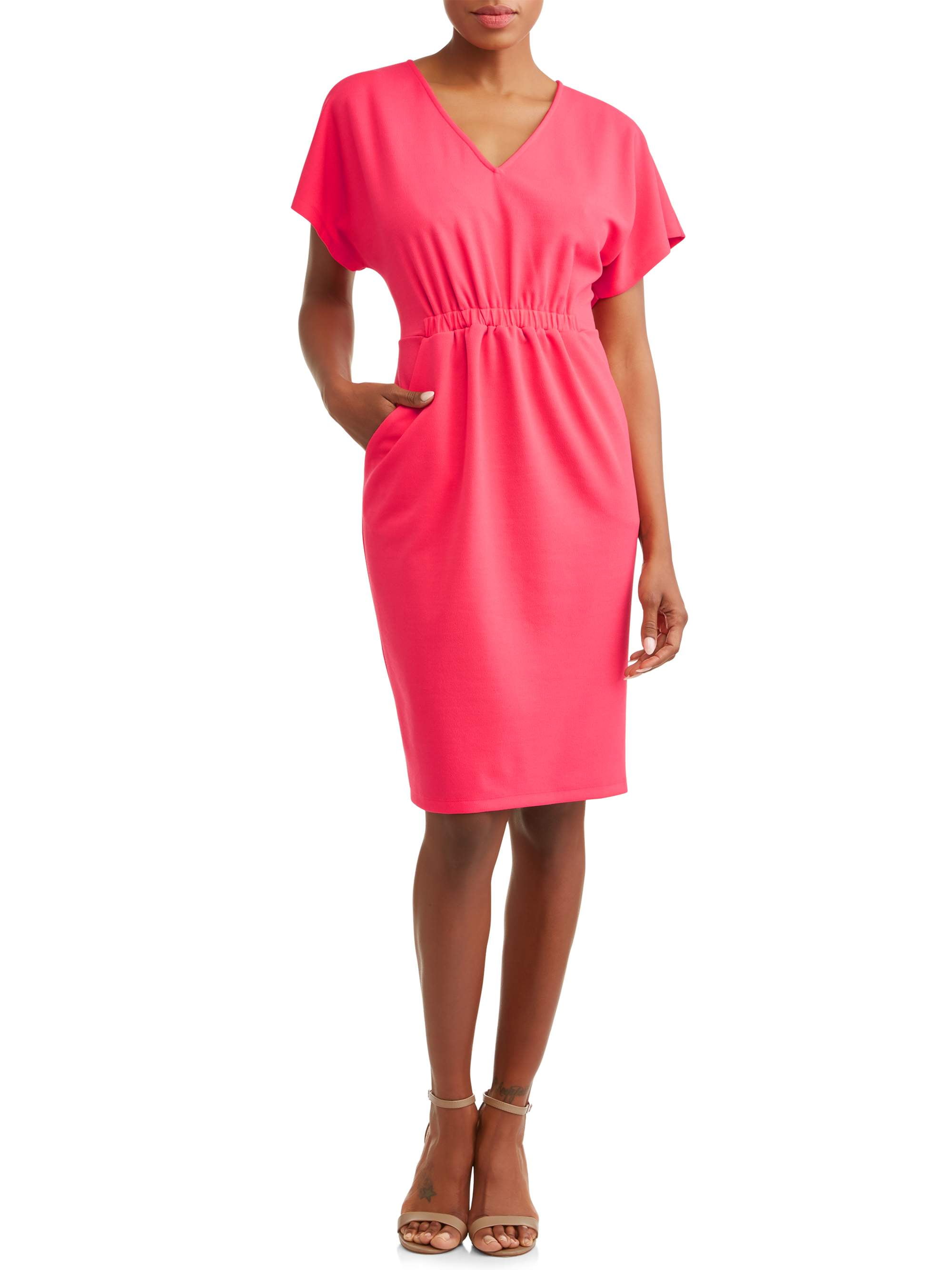 Traditional Latin Dress with Puffy Sleeves